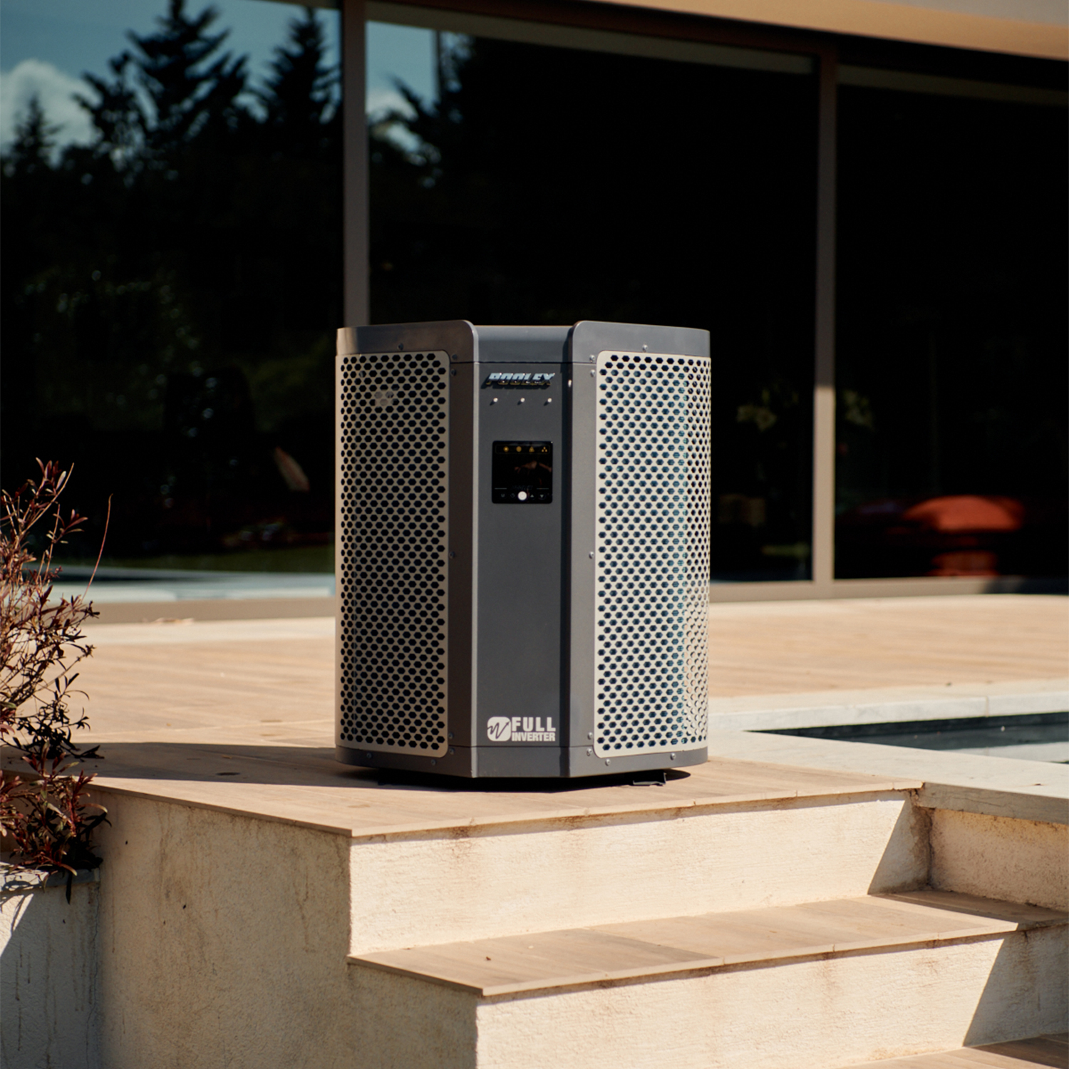 La pompe à chaleur piscine à ventilation verticale de Poolstar